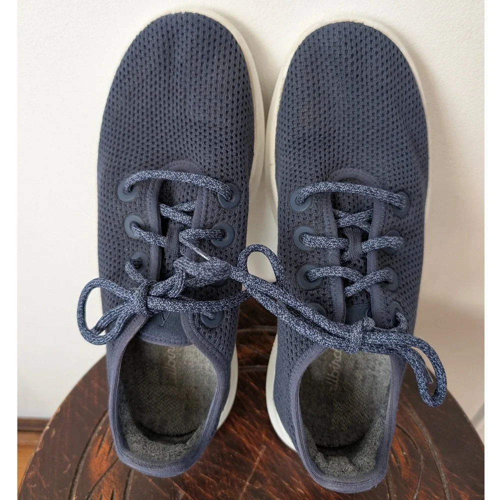 Allbirds Tree Runners Navy Blue Eucalyptus Sneakers Womens Size 9‎ TR W9
